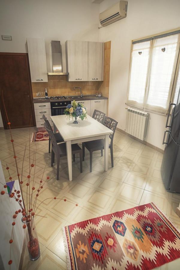 Casa Vacanze Francesca Apartment มาซารา เดล วัลโล ภายนอก รูปภาพ